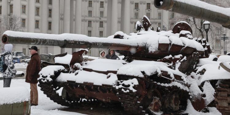 U.S. intel chief on Russia using up ammunition in Ukraine